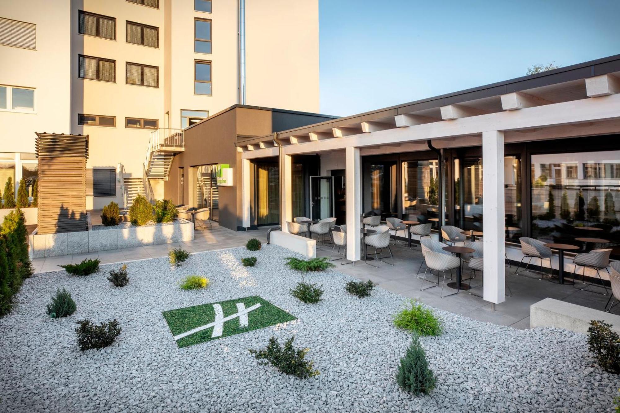 Holiday Inn - Villingen - Schwenningen By Ihg Villingen-Schwenningen Exterior foto